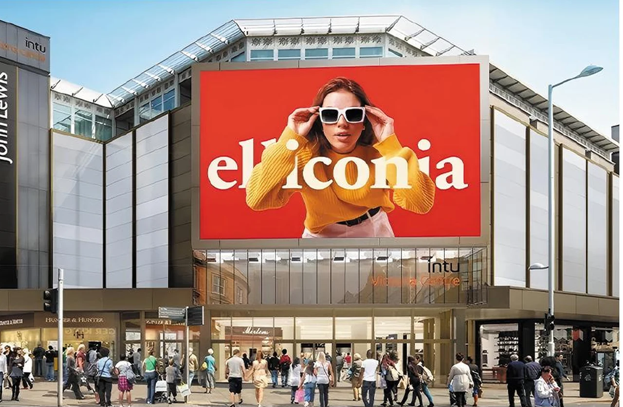 Retail façade display — supplier catalogue image